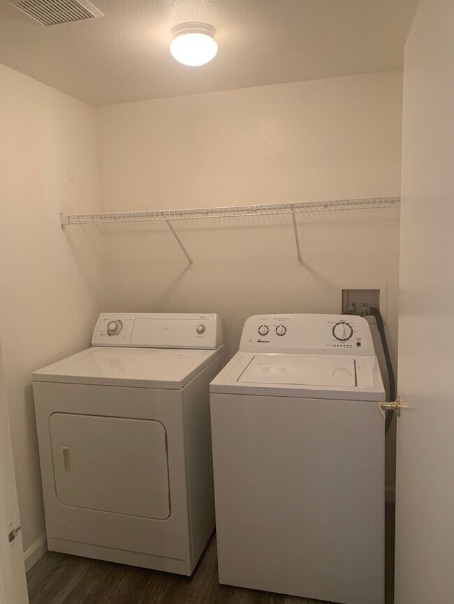 Building Photo - Renters Warehouse proudly presents a beaut...