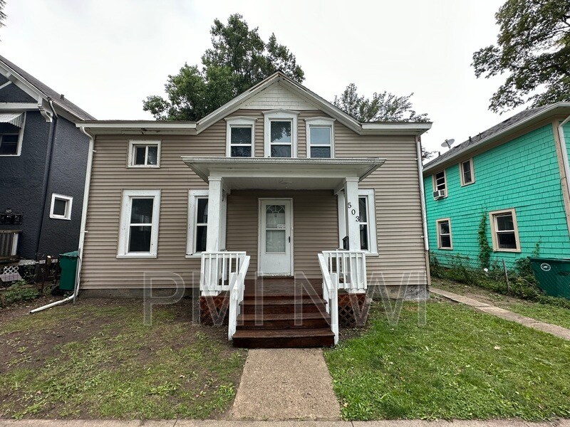 Primary Photo - 503 Maple Ave