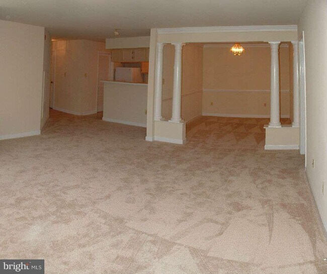 Building Photo - 6832 Hayley Ridge Way