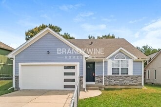 Building Photo - 13707 Bennington Ave