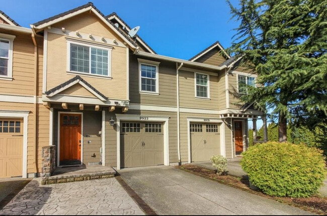 Photo - 9923 SE Old Town Ct Townhome