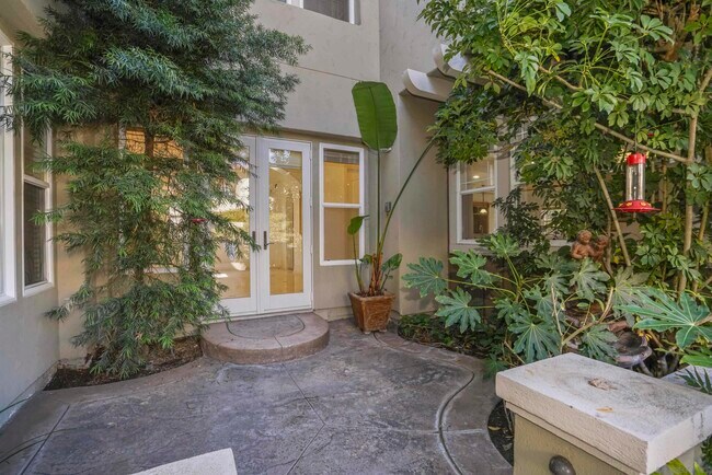 Building Photo - 14082 Collins Ranch Pl