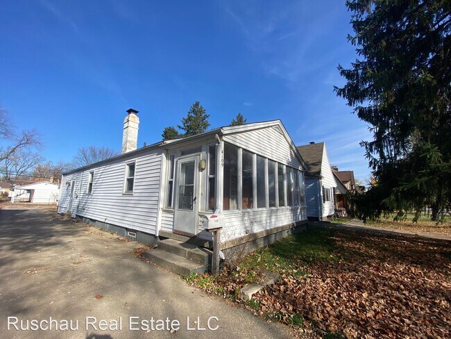 Building Photo - 2 br, 1 bath House - 4109 Corinth Blvd