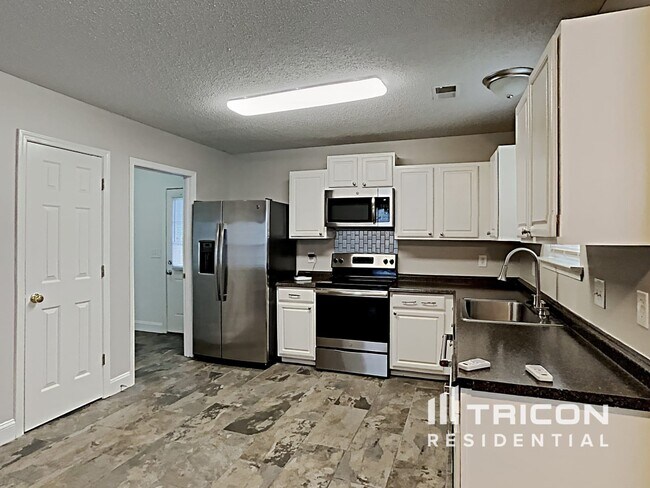 Foto del edificio - 209 Oakpointe Dr