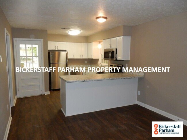 Building Photo - Charming Brick House, Located off of St. M...