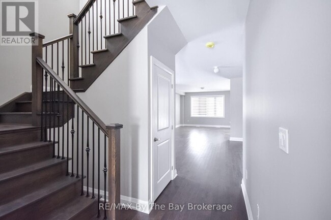 Building Photo - 30 Misty Ridge Rd