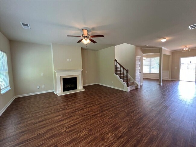 Building Photo - 2434 Hanover Woods Rd