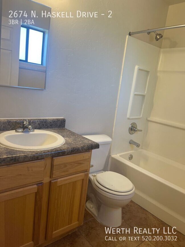 Foto del edificio - Stand Alone Home NOW AVAILABLE! 3 Bedroom/...