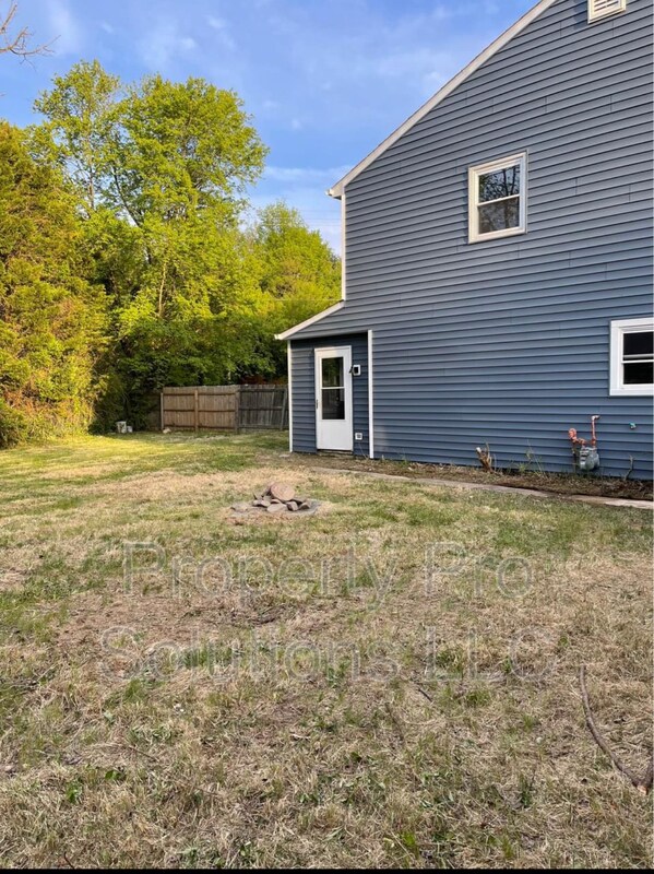 Building Photo - 507 Scholar Ct