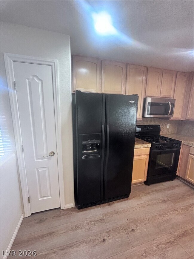 Foto del edificio - 5450 Cardinal Ridge Ct