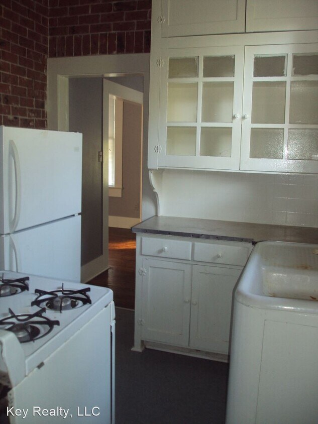 831 Chester St, Alexandria, LA 71301 House Rental in Alexandria, LA