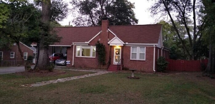 Primary Photo - 1520 Denny Rd