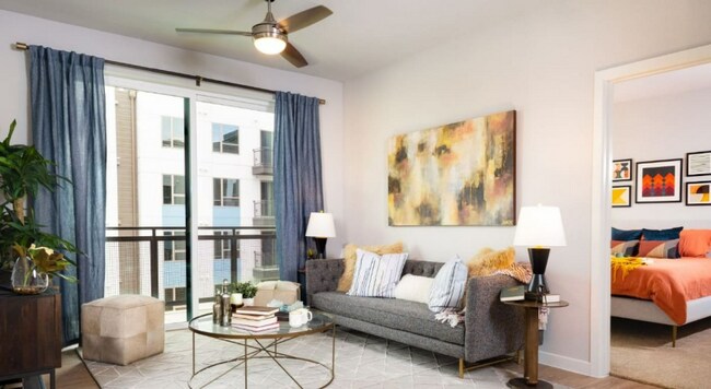 Foto del edificio - 7400 N Lamar Blvd