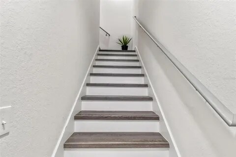 Foto del edificio - 8413 N Seminole Ave