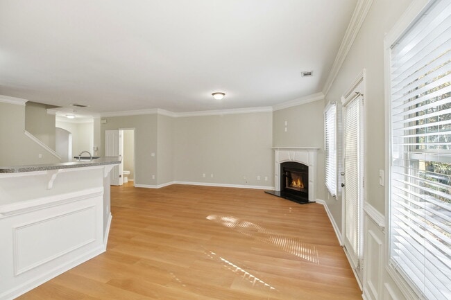 Building Photo - 1610 Chattahoochee Ct