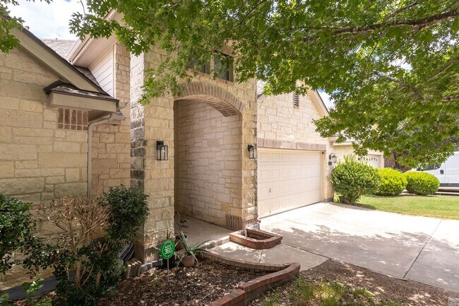 Building Photo - 5830 Palmetto Way