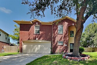 Building Photo - 15610 Manorford Ct