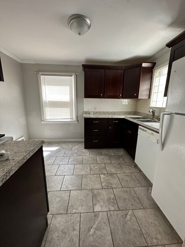 1129 Argonne Rd, South Euclid, OH 44121 Townhome Rentals in South