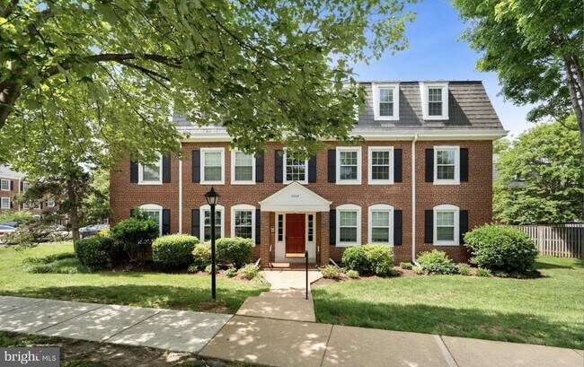 Building Photo - 3008 S Abingdon St