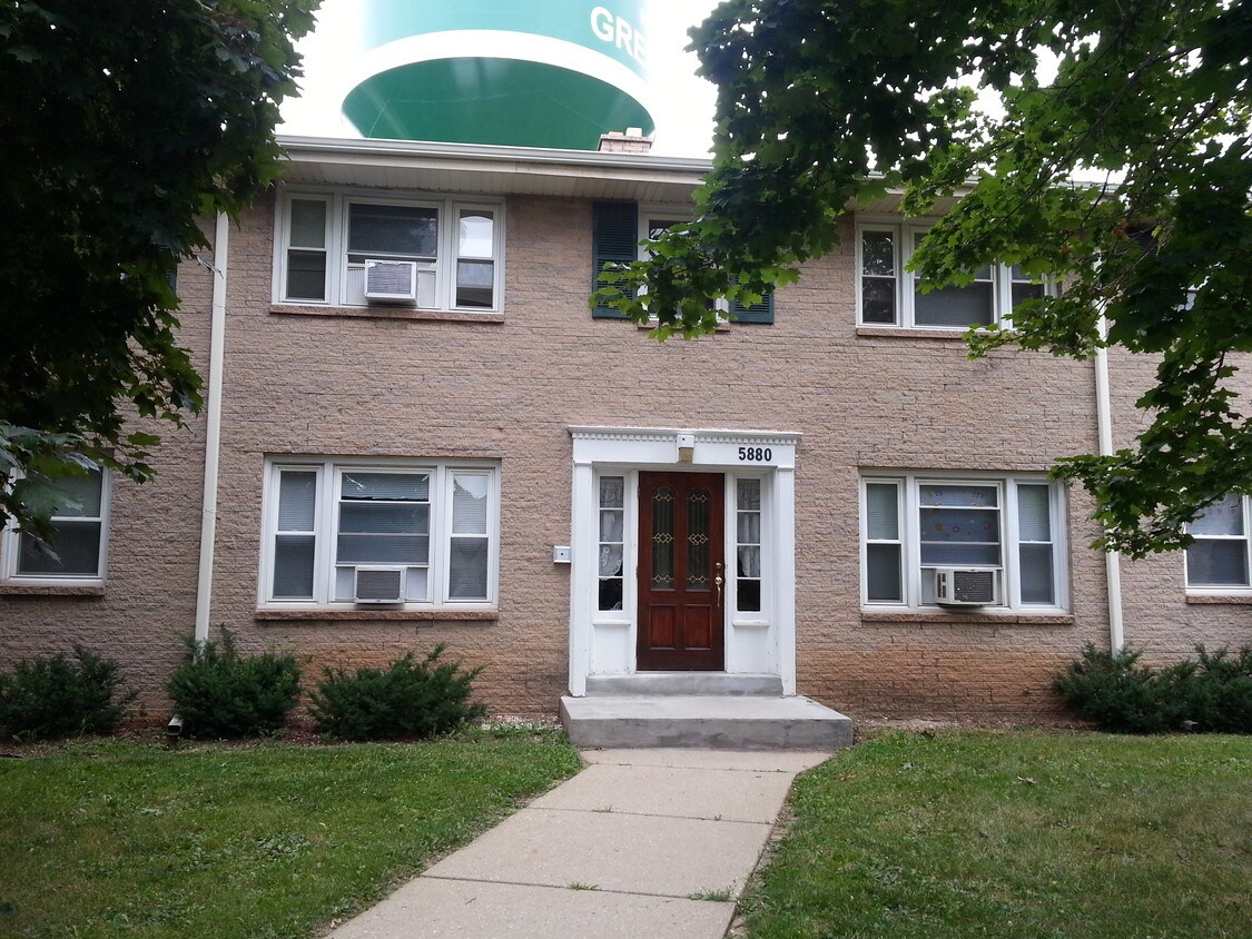 Primary Photo - 5880 Tower Rd
