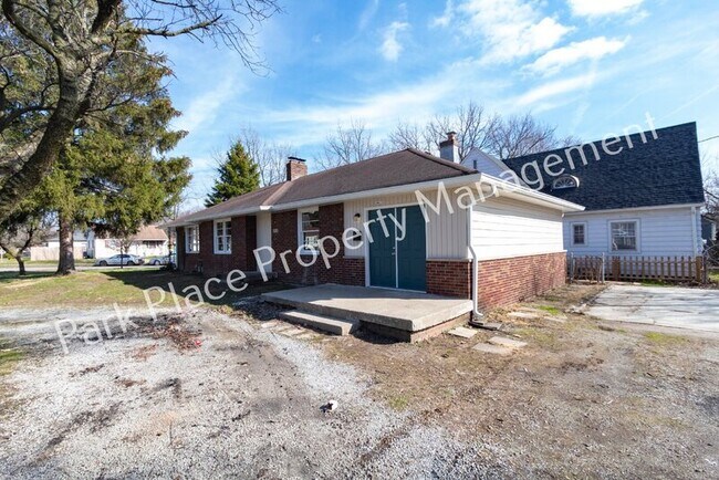 Foto del edificio - 4419 E 16th St