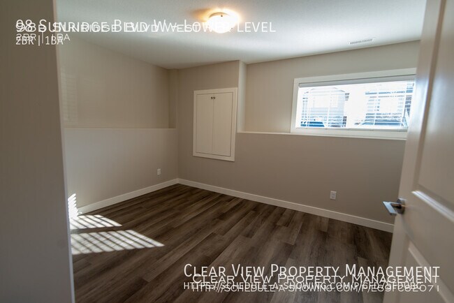 Photo du bâtiment - Amazing 2-bedroom condo with zero scaped yard in West Lethbridge!