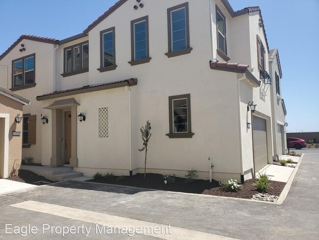 Building Photo - 3 br, 2.5 bath House - 10582 Trill Way