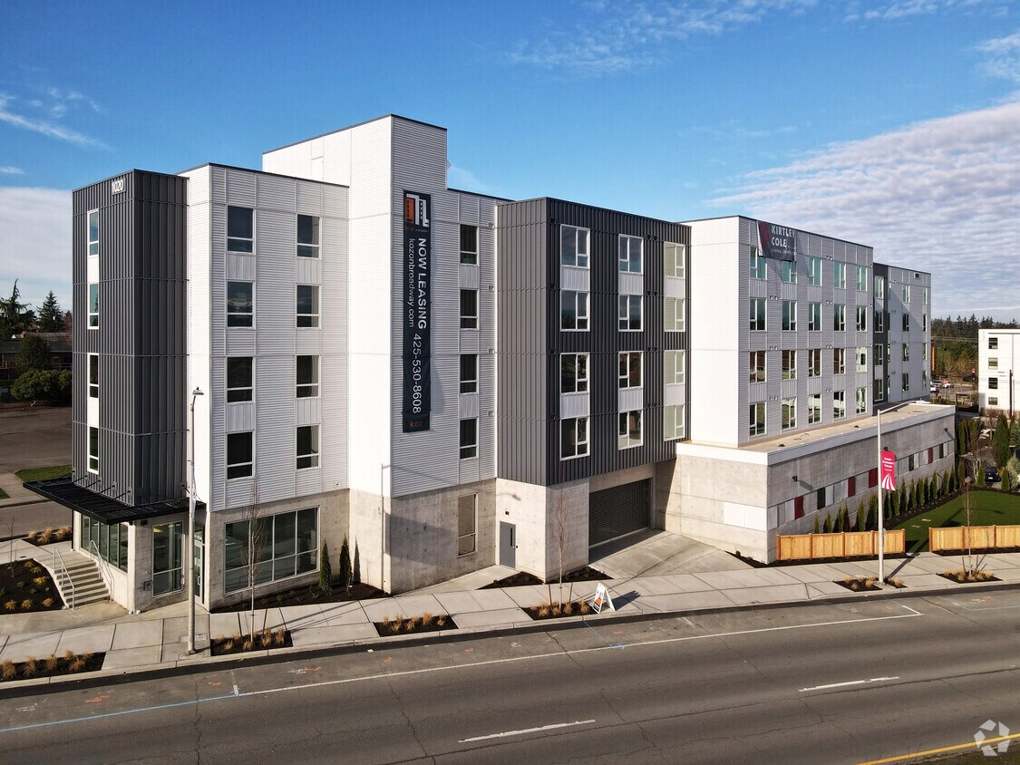 koz on north broadway apartments everett wa apartments com