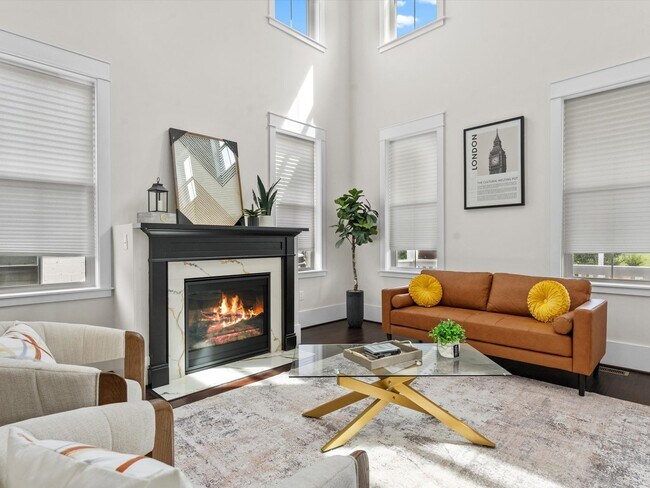 Foto del edificio - Modern Luxury Meets Everyday Comfort in Th...