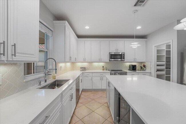 Photo - 10731 Ivanhoe Ln House