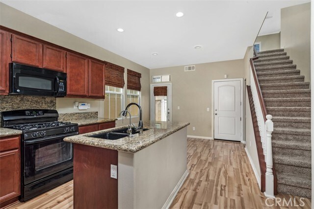 Foto del edificio - 31884 Jaybee Ln