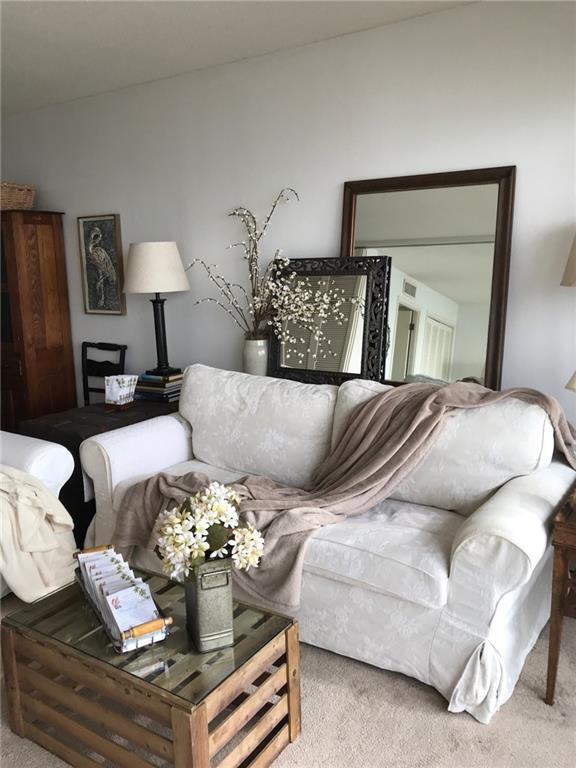 Foto principal - 4000 Surfside Blvd