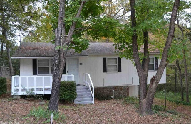 Building Photo - 1009 Rock Gardens Dr