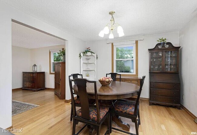 Foto del edificio - 4 br, 1.5 bath House - 3129 Windsor Drive