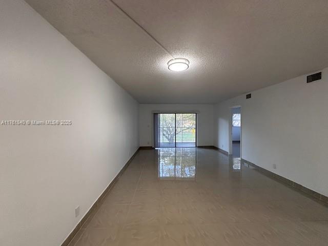 Foto del edificio - 8101 SW 24th Ct