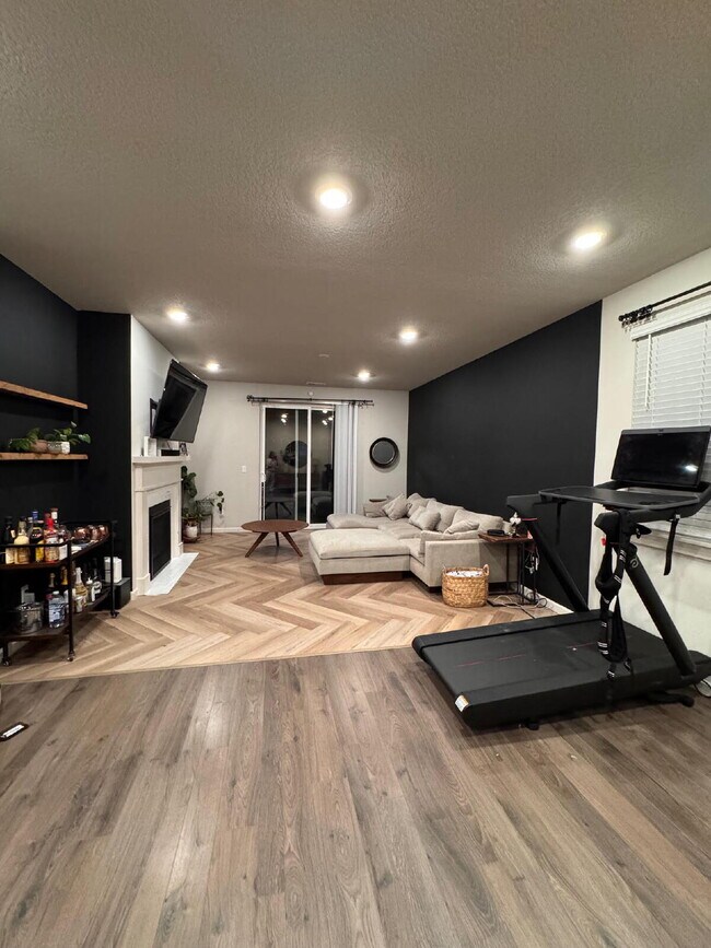 Foto del edificio - Beautiful Cornelius Home on Corner Lot