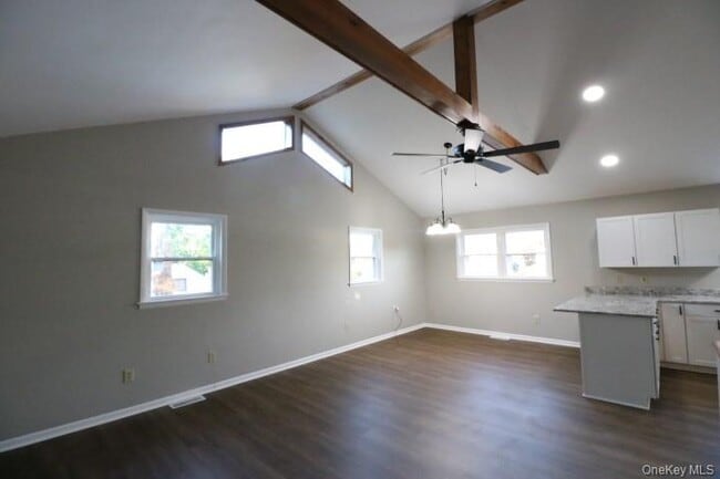 Foto del edificio - 3218 US-9W