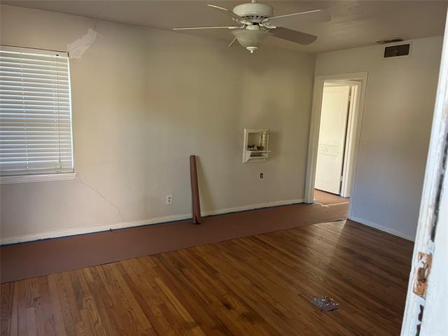 Foto del edificio - 410 Overhill Dr