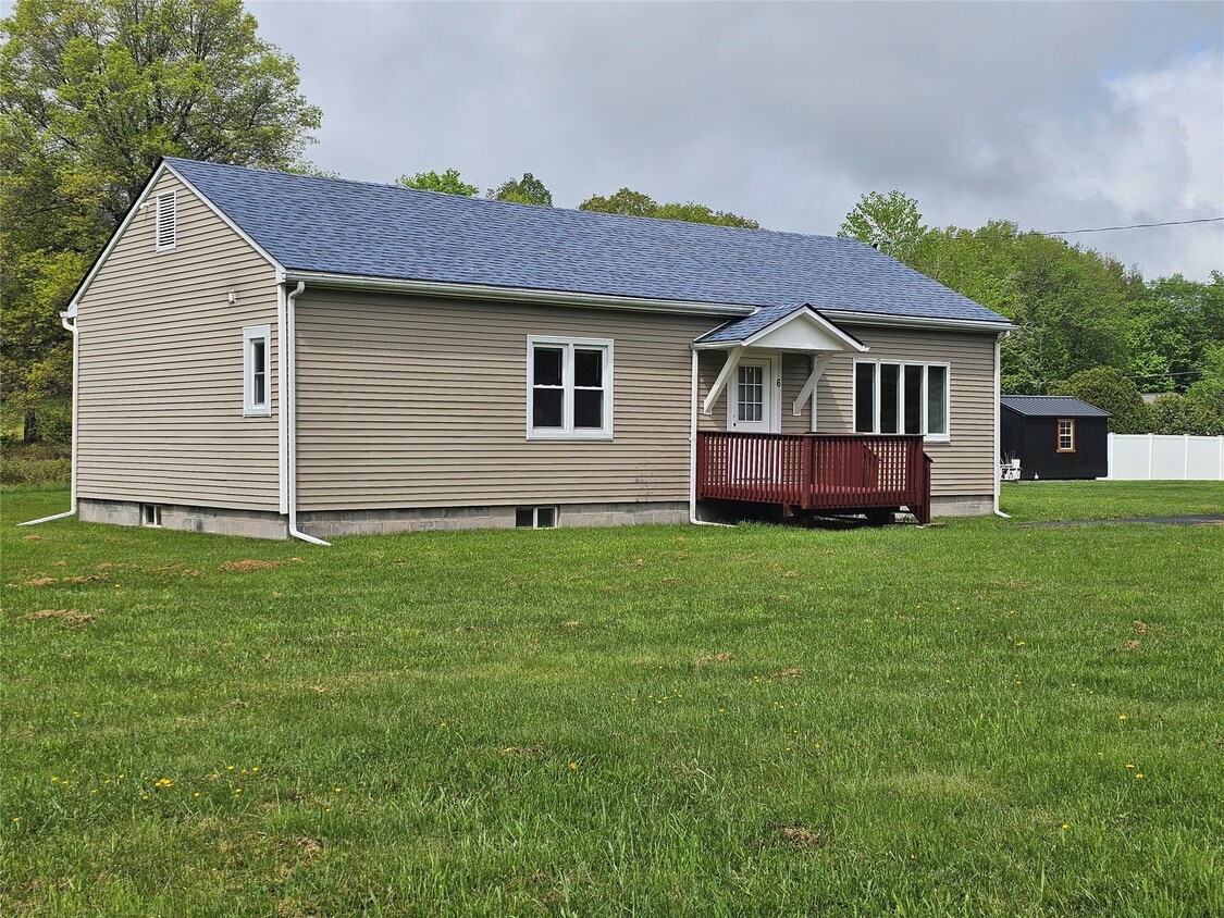 Primary Photo - 6 Miller Rd