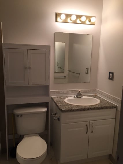 Building Photo - 1 Bed 1 Bath Unit in Edmonton, AB