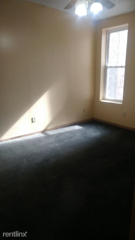 Building Photo - 2 br, 2 bath House - 631 Market Street