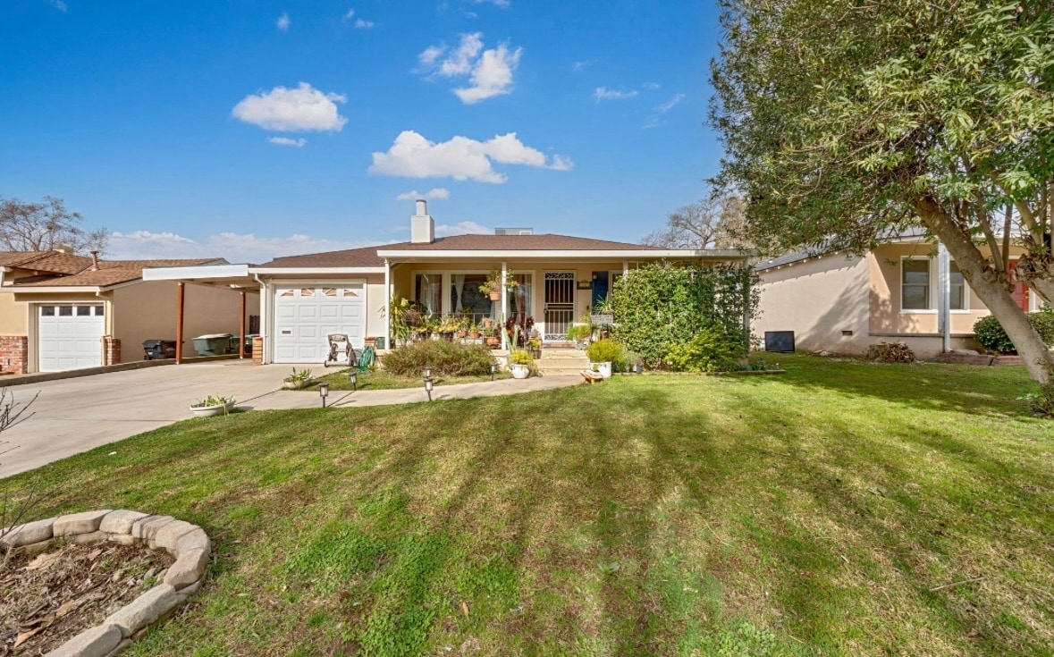 Foto principal - 4205 Lyle St