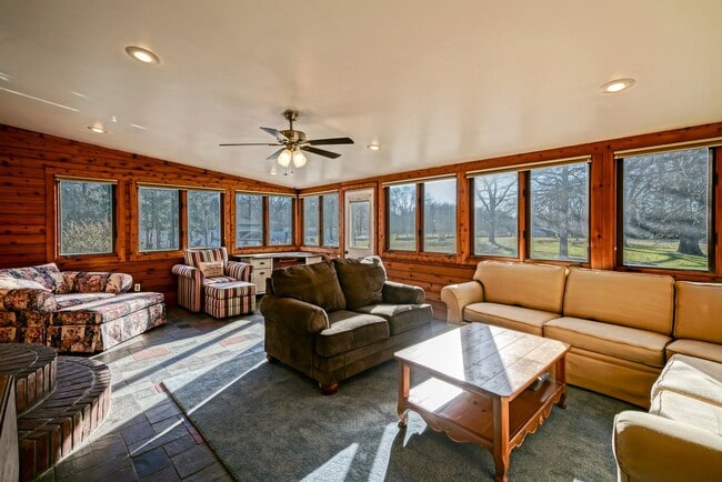 Building Photo - Harbeson Farmhouse