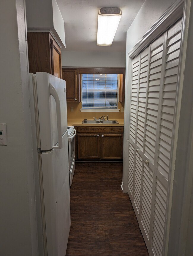 4923 Kennesaw Dr, Baton Rouge, LA 70817 Townhome Rentals in Baton