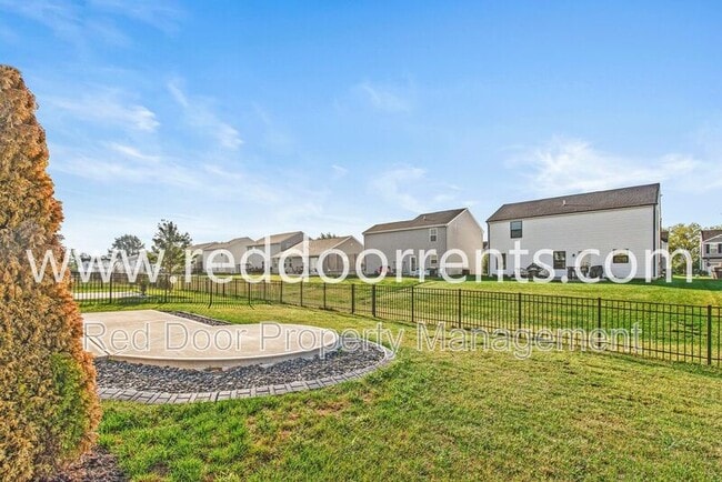 Building Photo - 8511 Fownes Ln
