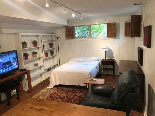 Foto principal - 3113 38th St NW