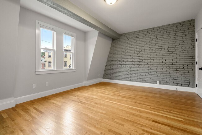 Foto del edificio - 129 Sutherland Rd
