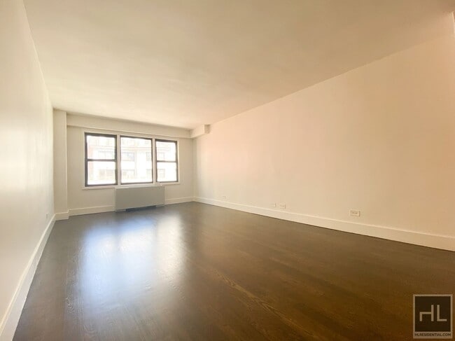 Building Photo - EAST 63 STREET