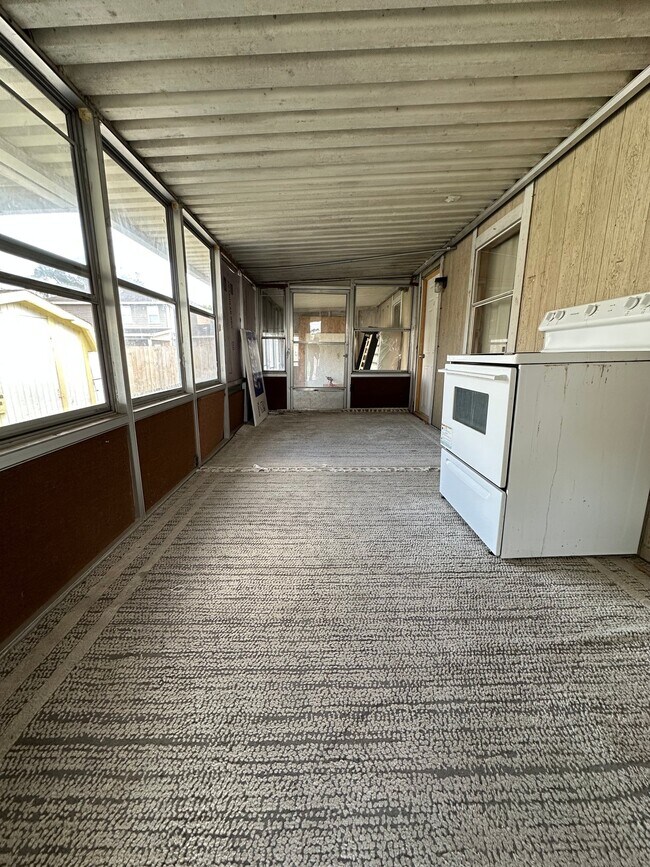 Foto del edificio - 5005 E State Hwy 107