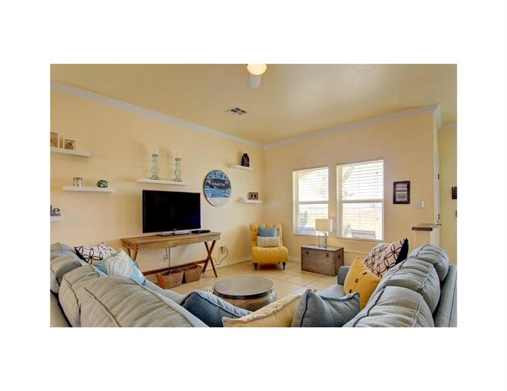 Primary Photo - 14869 Granada Dr